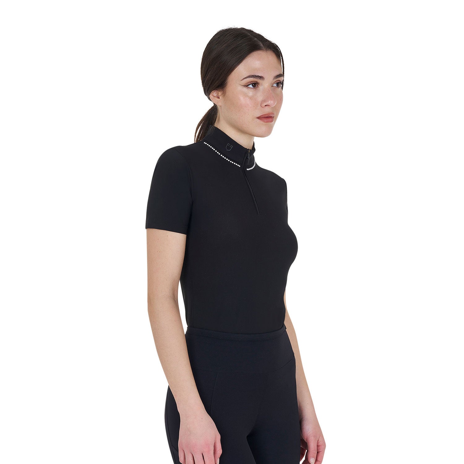 Polo de entrenamiento para mujer slim fit con cremallera y perlas en el cuello Equestro - Negro