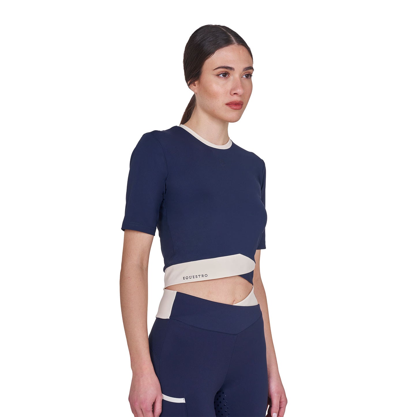 Camiseta crop de mujer en tejido técnico Equestro - Navy Blazer (18-3923)/Antique White