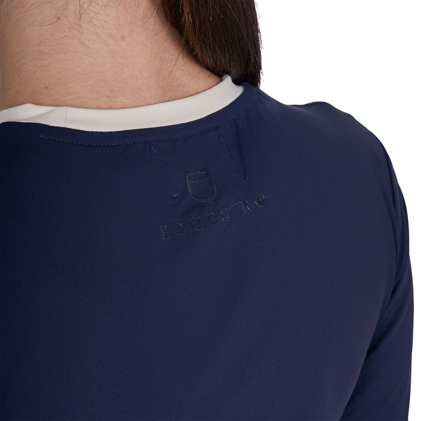 Camiseta crop de mujer en tejido técnico Equestro - Navy Blazer (18-3923)/Antique White