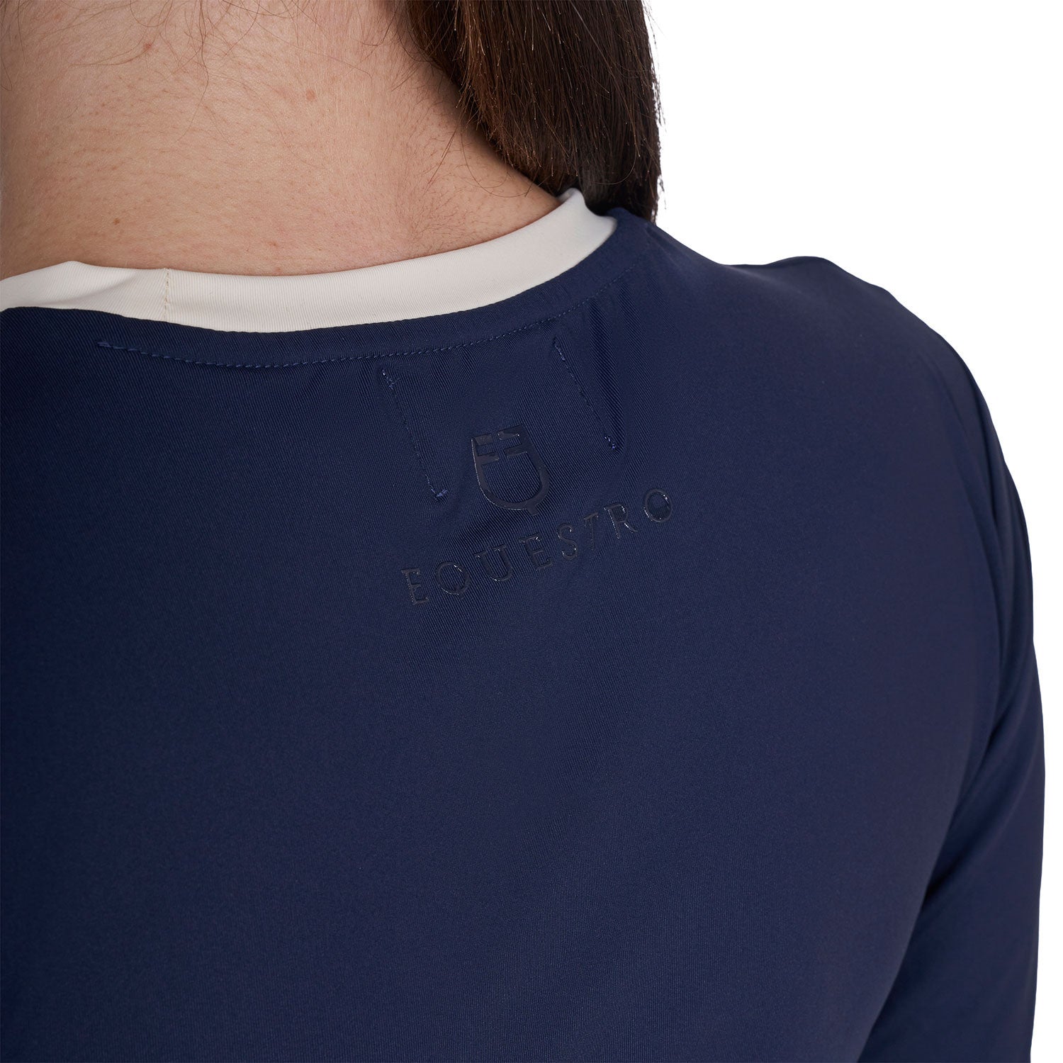Camiseta crop de mujer en tejido técnico Equestro - Navy Blazer (18-3923)/Antique White