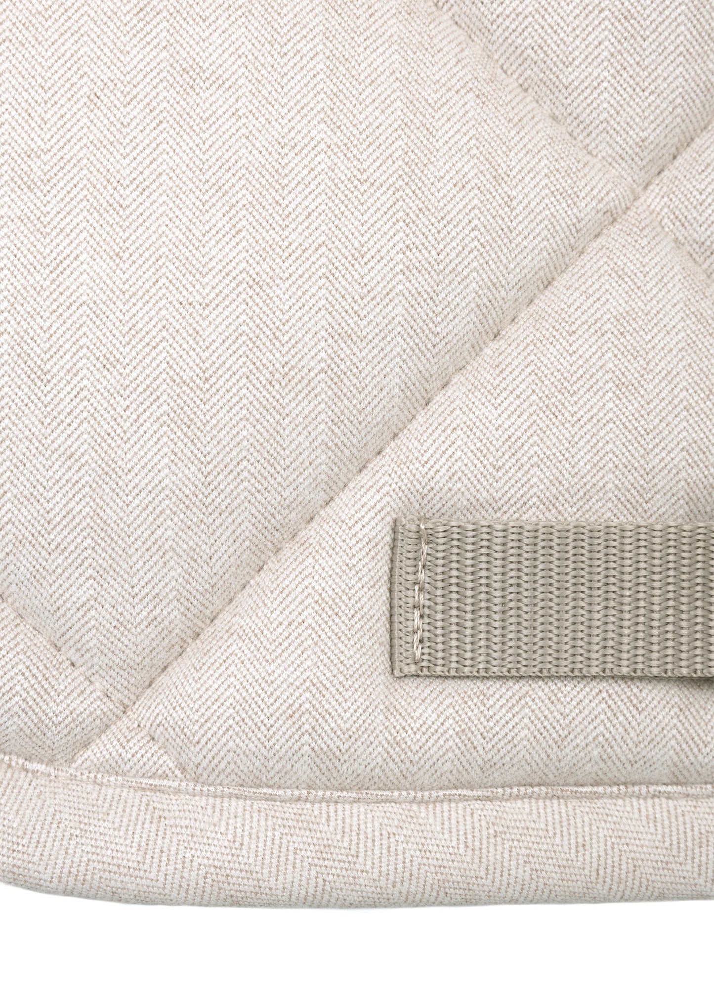 Producto ecuestre Maximilian Equestrian Herringbone Jumping Saddle Pad (Beige) detalle 3