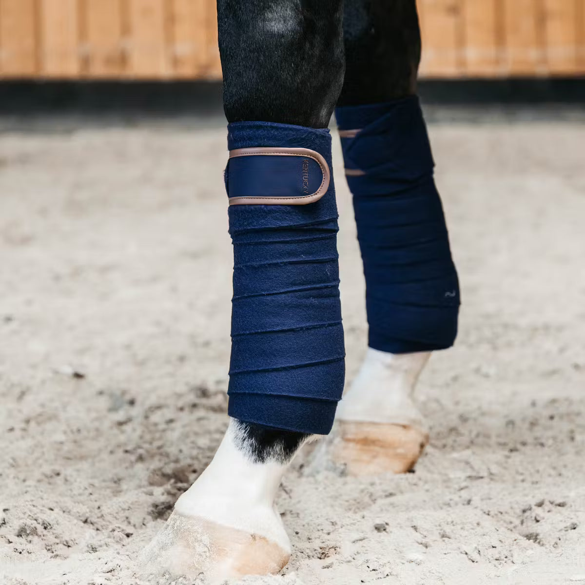 Bandages Kentucky Polar Fleece Bandages with Faux Leather Edging detalle 7