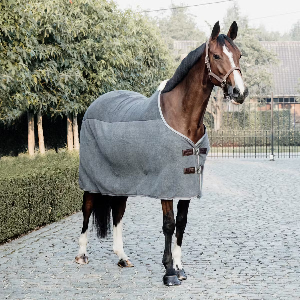 Manta para caballo Kentucky Fleece Rug Heavy Tiny detalle 2