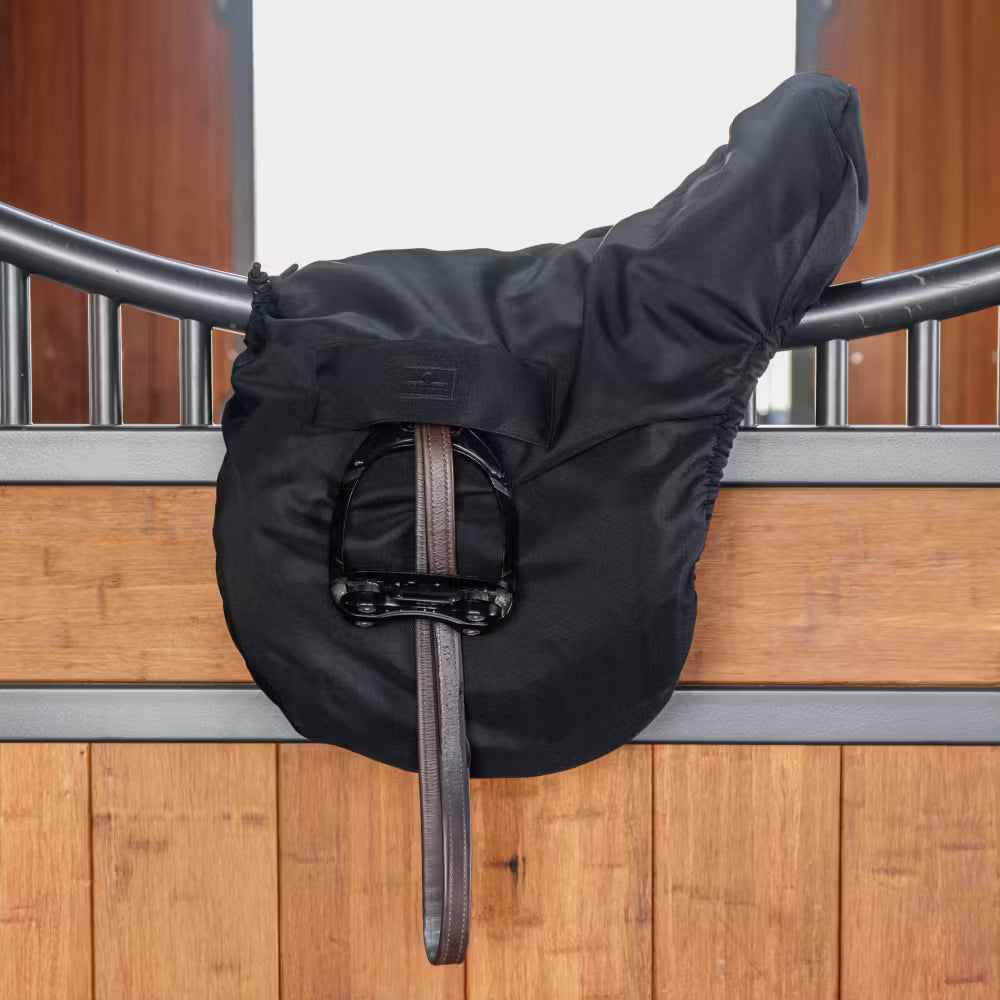 Saddle Covers Kentucky Saddle Cover impermeable Show Jumping detalle 3