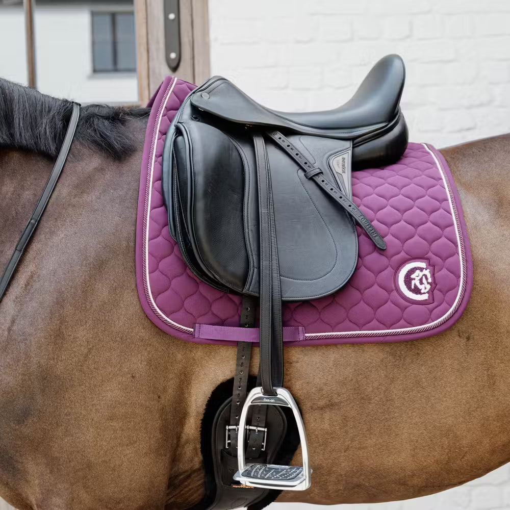 Manta para caballo Kentucky Saddle Pad 3D Logo Onion Quilt Dressage detalle 10