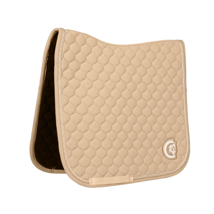 Manta para caballo Kentucky Saddle Pad 3D Logo Onion Quilt Dressage detalle 2