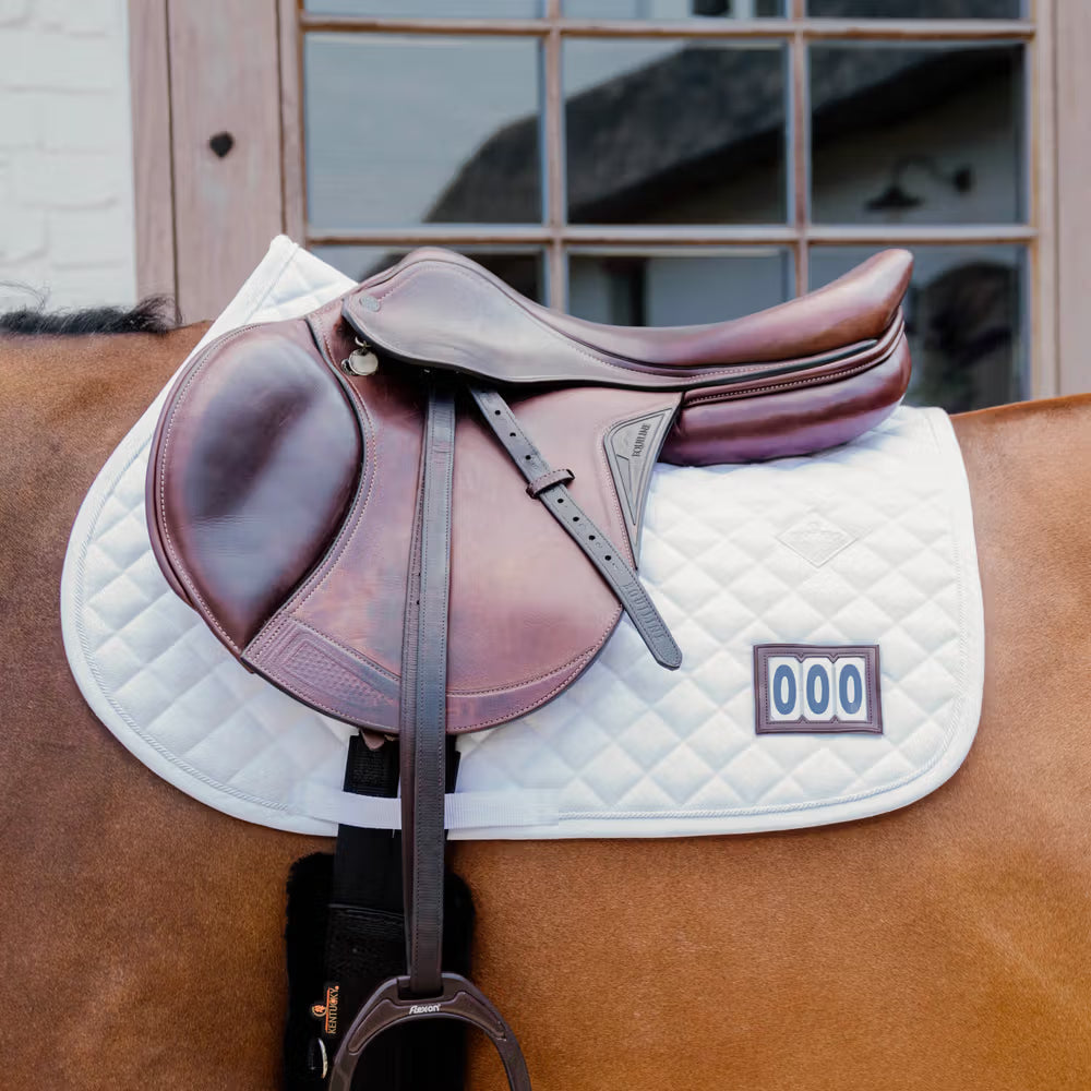 Manta para caballo Kentucky Saddle Pad Diamond Competition 2 Numbers Jumping detalle 5