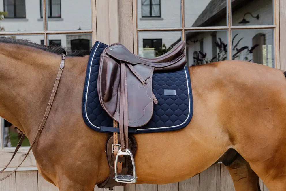 Manta para caballo Kentucky Saddle Pad Rubber Logo Dressage vista principal