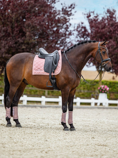 Dressage Saddle Pad Equestrian Stockholm Dressage Saddle Pad Line Pink detalle 6
