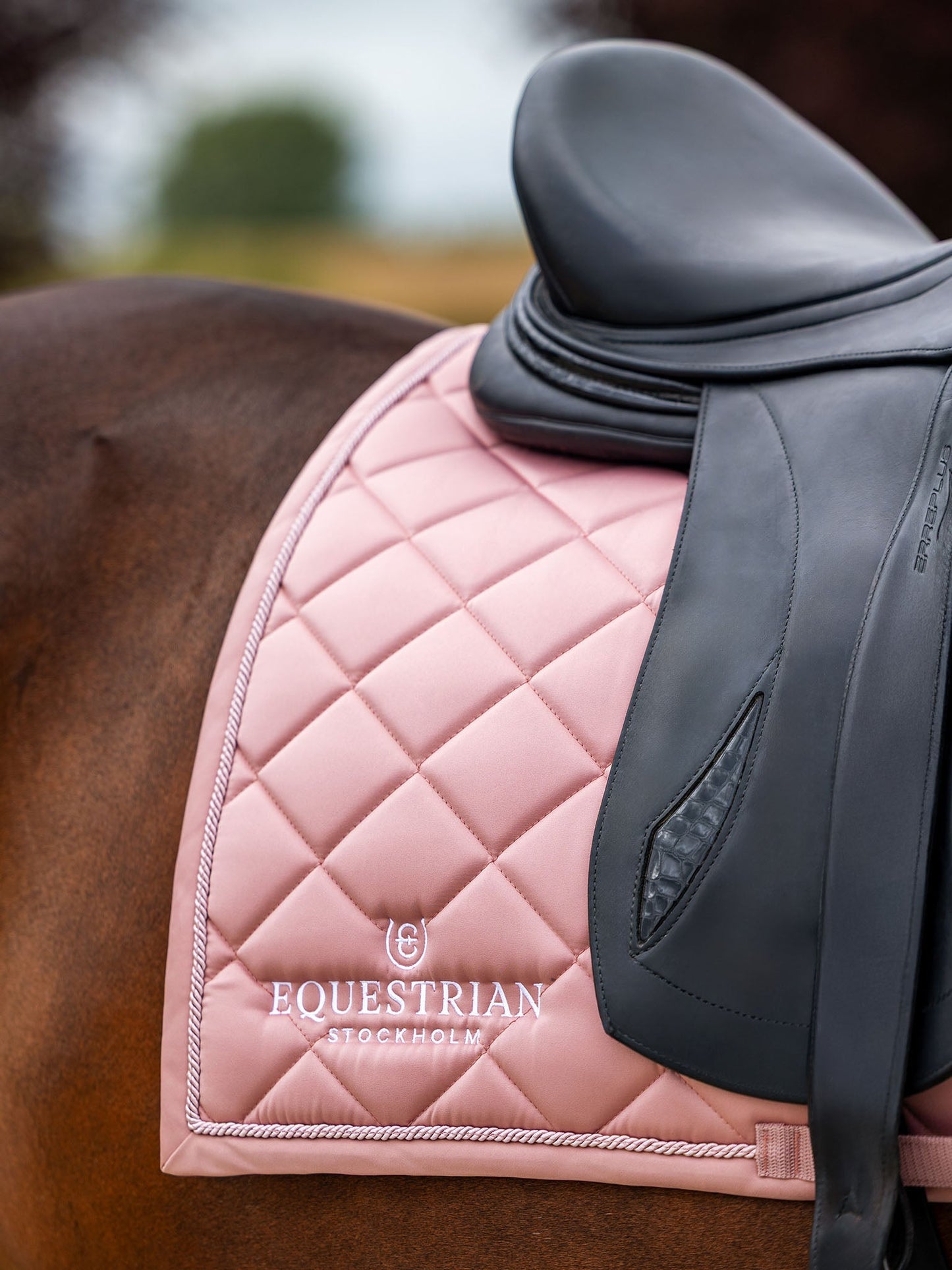 Dressage Saddle Pad Equestrian Stockholm Dressage Saddle Pad Line Pink detalle 5