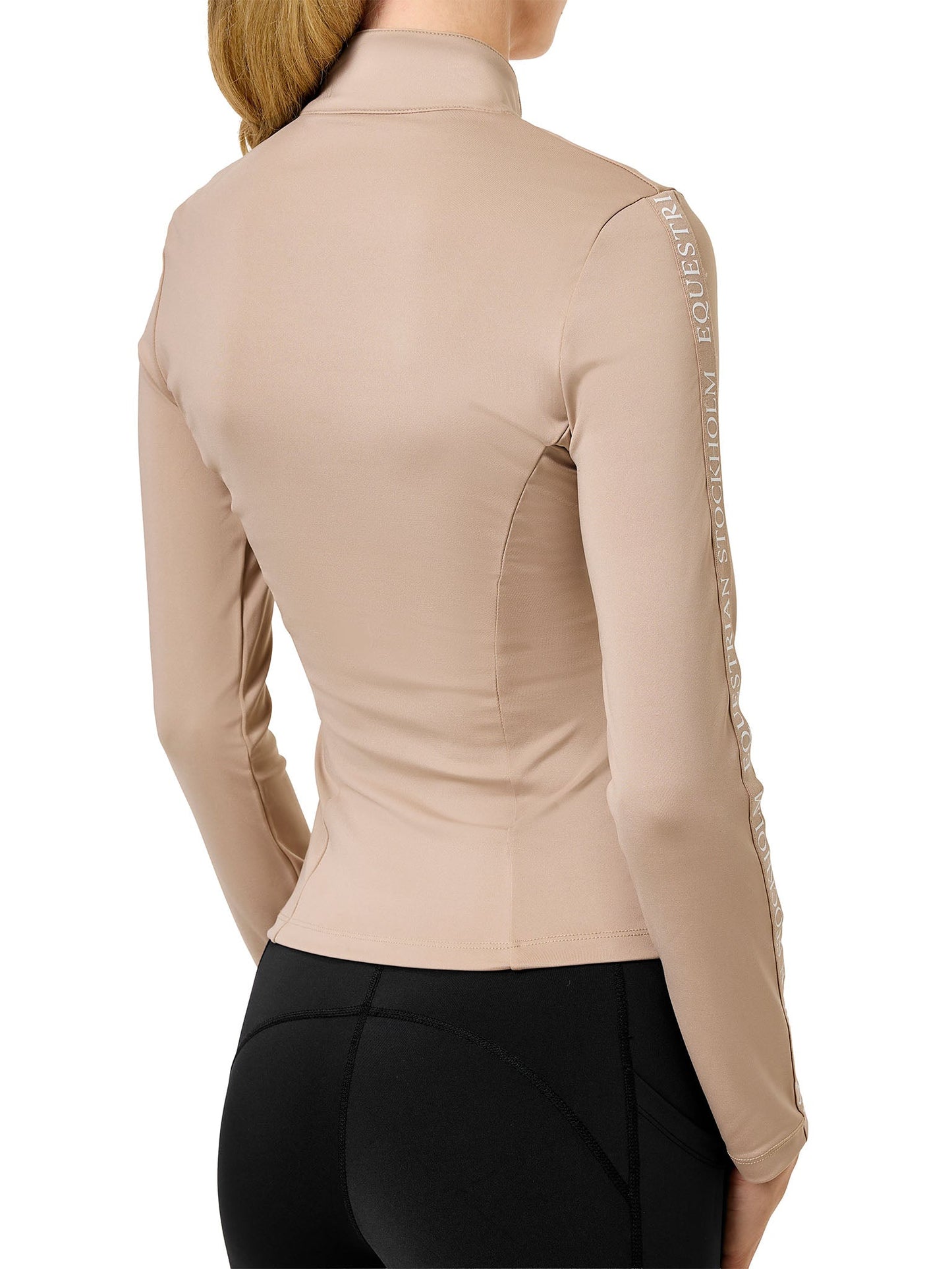 Camiseta técnica Equestrian Stockholm Power Top Sand detalle 3