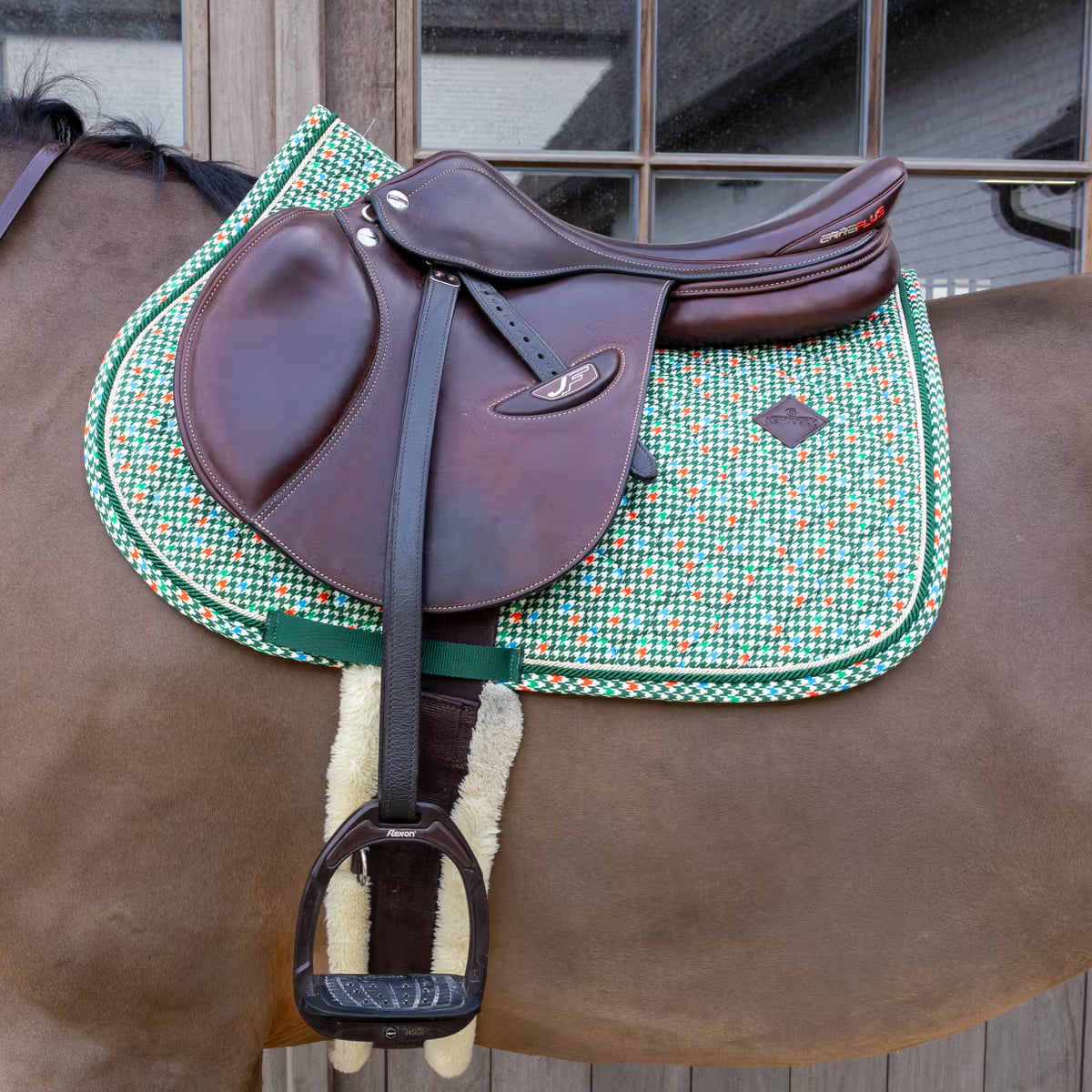Manta para caballo Kentucky Jump Saddle Pad Velvet Pied-de-Poule detalle 2