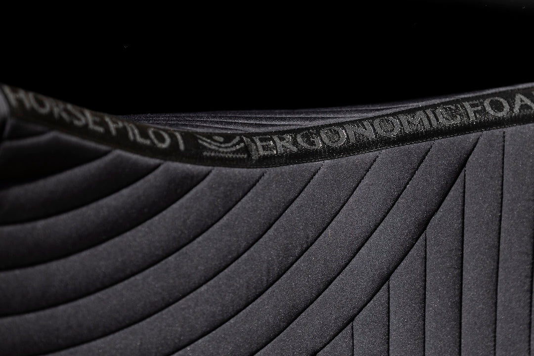 Competition Set Riding mantilla and Earnet Horse Pilot para equitación - vista 4