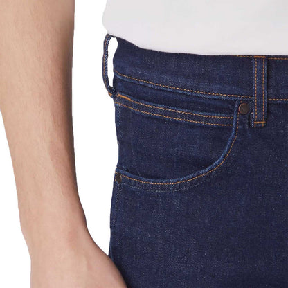 Jeans Wrangler Greensboro confeccionados con elasticidad media