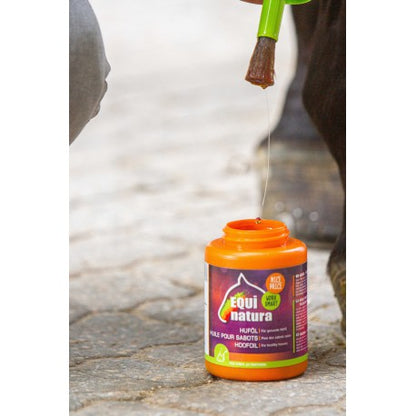 Aceite para cascos con pincel - Equinatura para equitación - vista 4