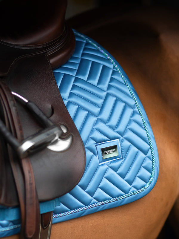 Jump Saddle Pad Modern Equestrian Stockholm Jump Saddle Pad Modern Amalfi detalle 2