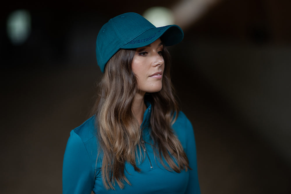 Cap Equestrian Stockholm Cap Aurora Blues detalle 4