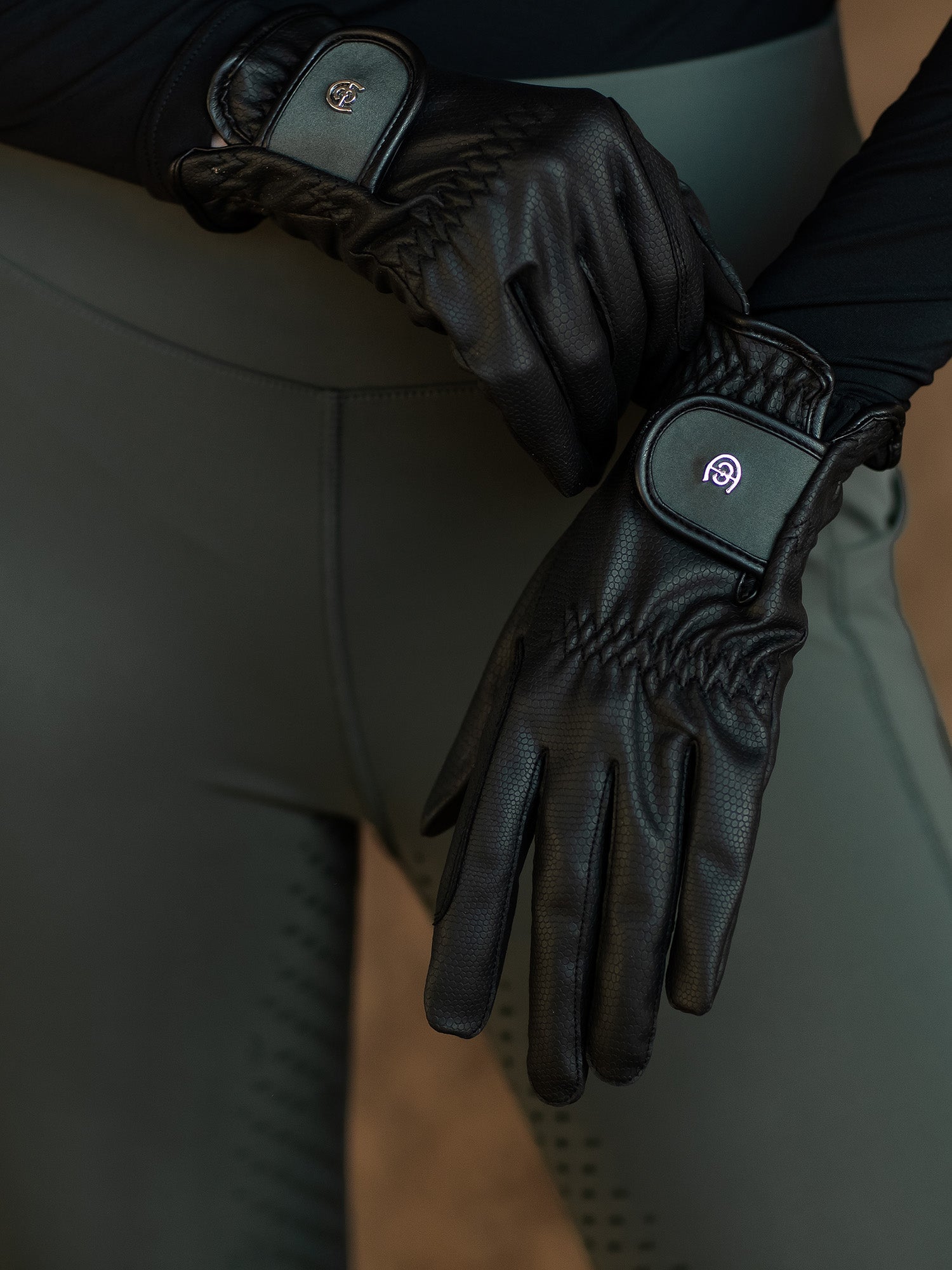 Riding Gloves Motion Equestrian Stockholm Riding Gloves Motion Avenue Green detalle 2