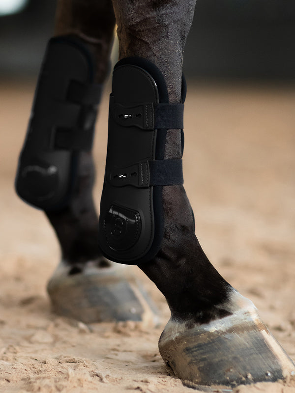 Calzado ecuestre Equestrian Stockholm Anatomic Tendon Boots Black Edition detalle 2