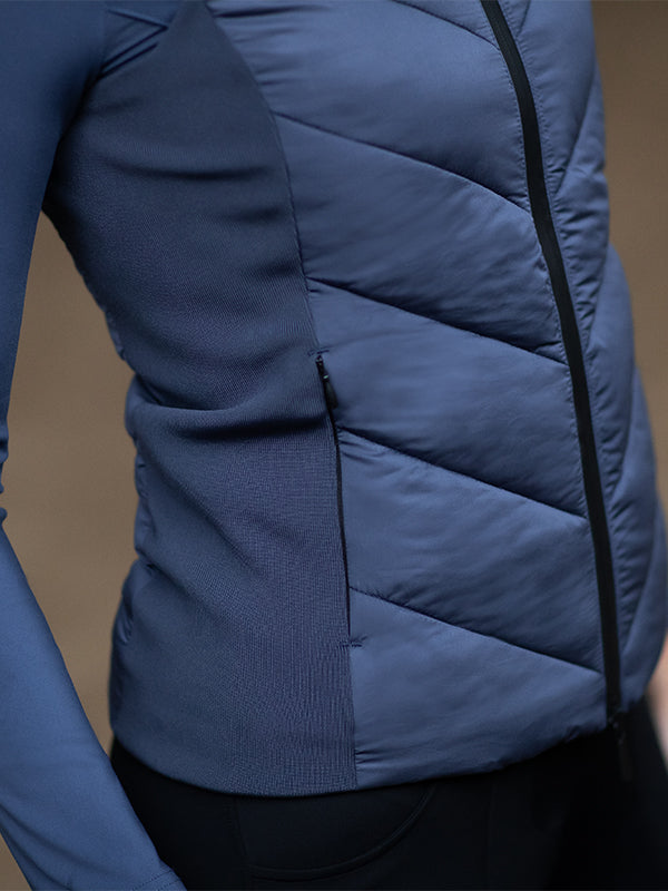 Versatile Vest Equestrian Stockholm Versatile Vest Dark Venice detalle 4