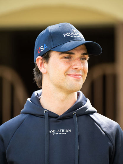 Cap Equestrian Stockholm Cap Navy USA detalle 4