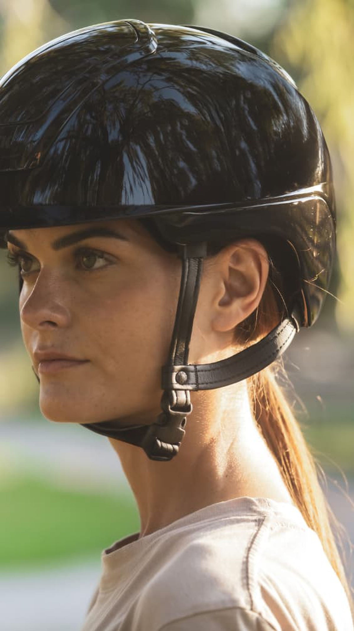 Casco KASK Nemesi Black · puesto, primer plano
