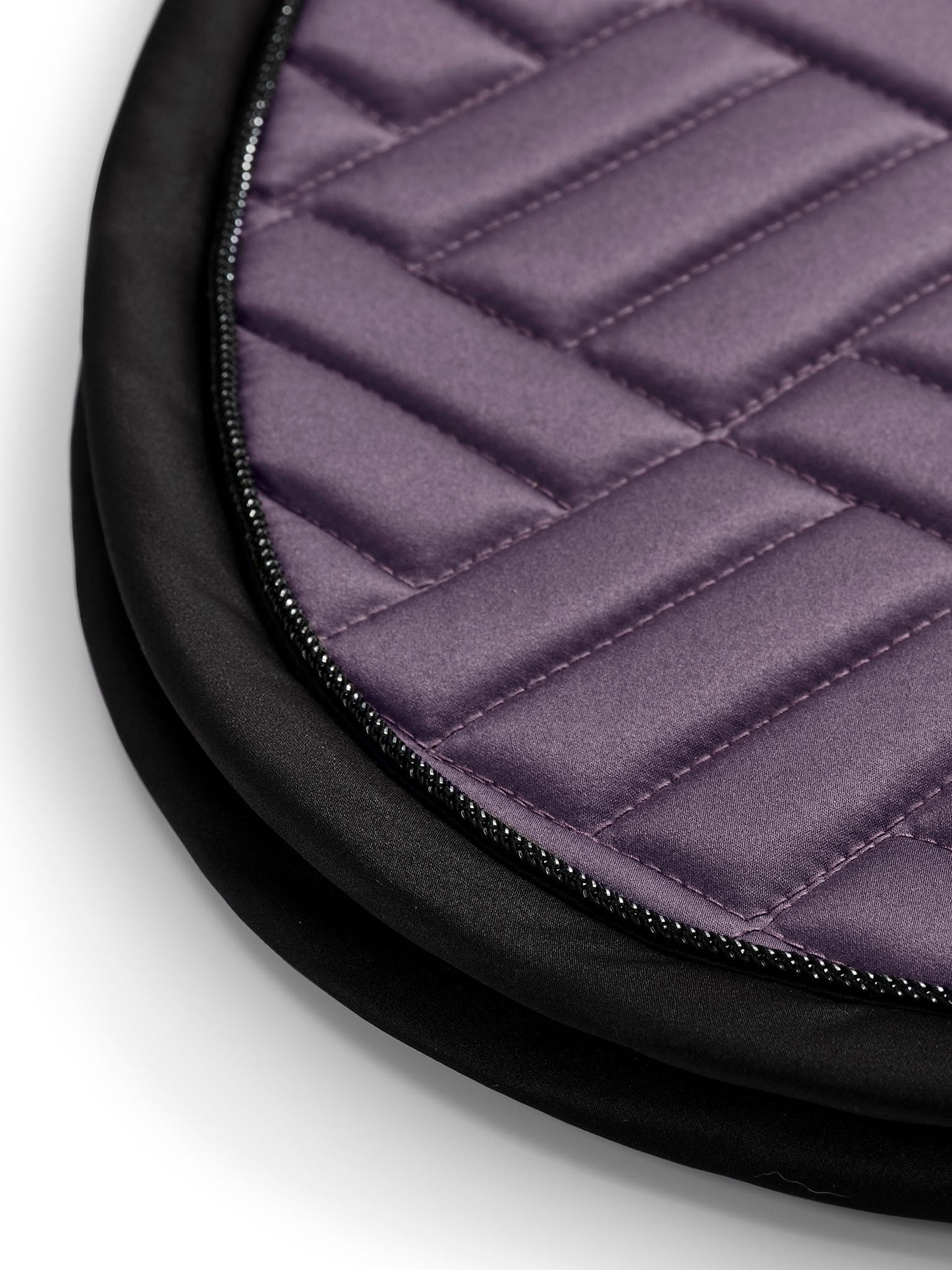Jump Saddle Pad Modern Equestrian Stockholm Jump Saddle Pad Modern Dark Violet detalle 3