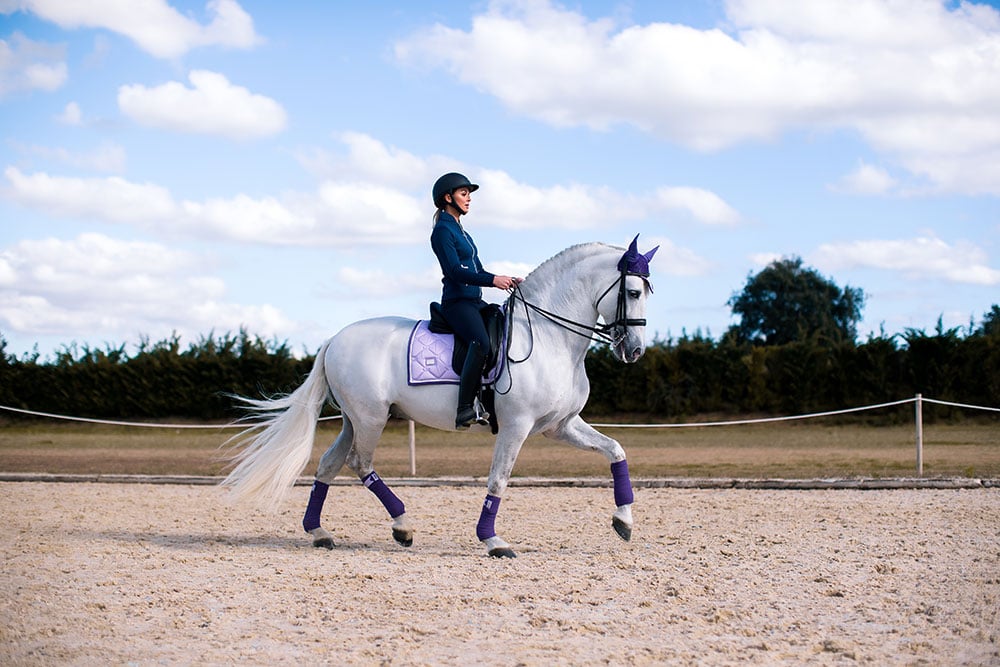 Mantilla Doma Lavender White Stockholm