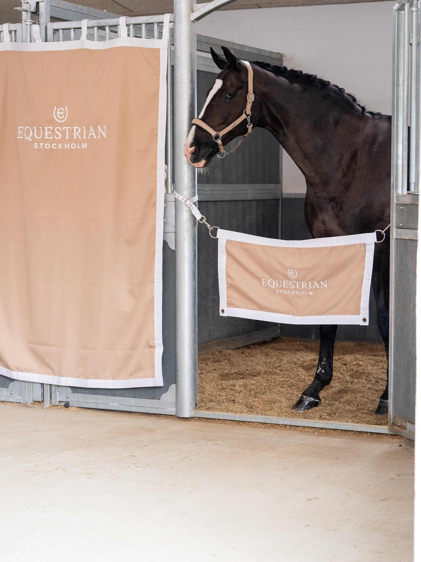 Cortina Stable Guard Equestrian Stockholm