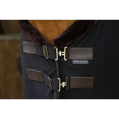 Manta para caballo Equi-Theme Polar Fleece Sheet Teddy detalle 5