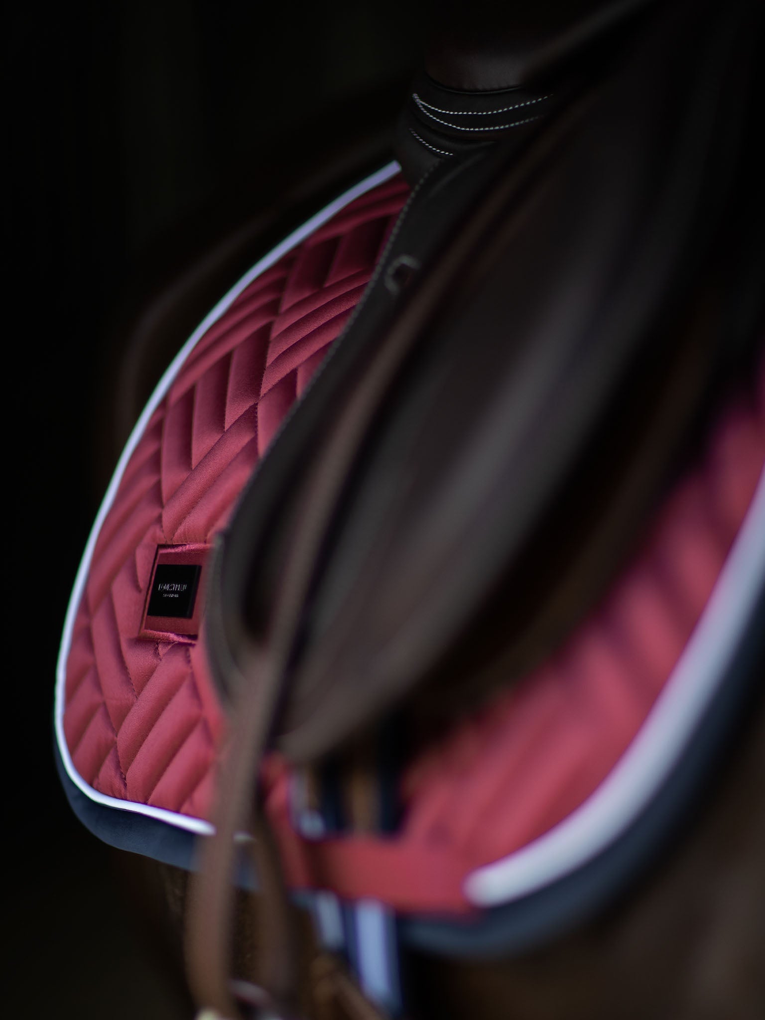 Jump Saddle Pad Modern Luxe Equestrian Stockholm Jump Saddle Pad Modern Luxe detalle 7