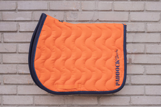 Mantilla - Wavy - Paddock