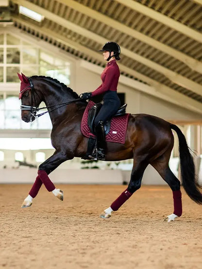 Mantilla New Maroon Stockholm