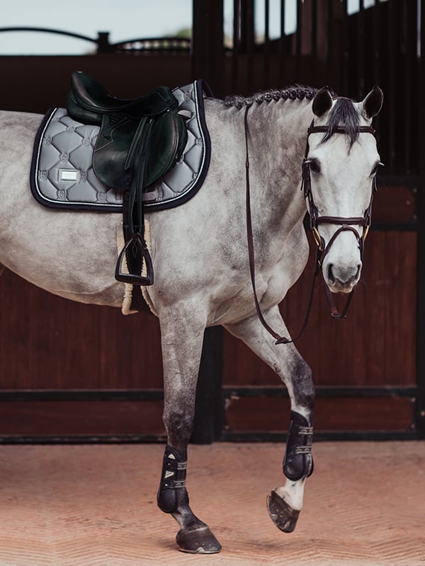 Jump Saddle Pad Crystal Equestrian Stockholm Jump Saddle Pad Crystal Grey detalle 3